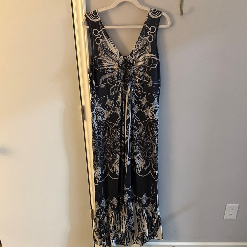 Cato Black and Cream Patterned Maxi Dress